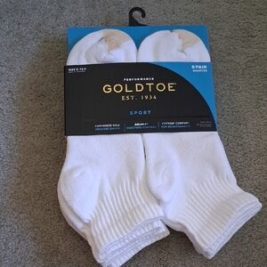 Gold Toe Men's White and Gold Athletic Socks - 6 Pack